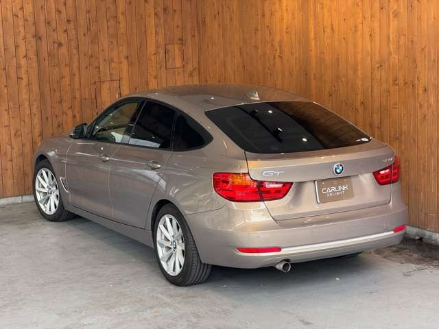 3シリーズグランツーリスモ 320i モダン