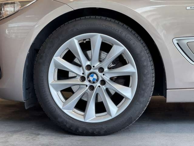 3シリーズグランツーリスモ 320i モダン