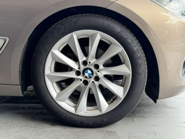 3シリーズグランツーリスモ 320i モダン