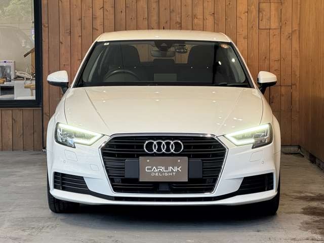 A3 スポーツバック 30 TFSI シグネチャー エディション