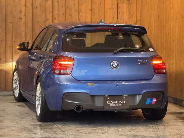 1シリーズ 120i Mスポーツ