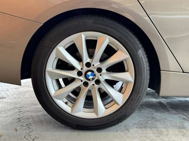 3シリーズグランツーリスモ 320i モダン