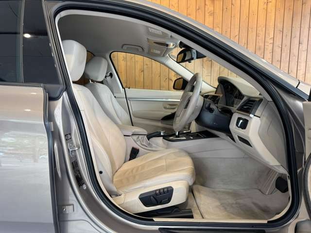 3シリーズグランツーリスモ 320i モダン