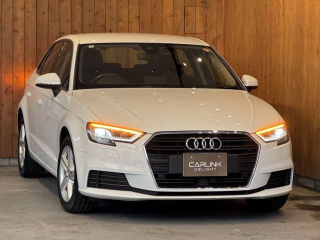 A3 スポーツバック 30 TFSI シグネチャー エディション