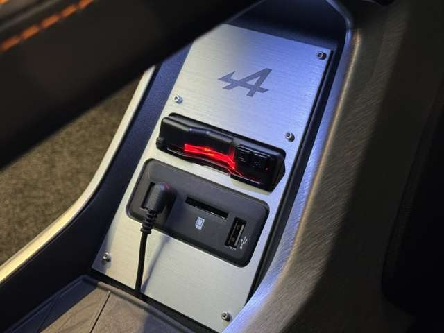 A110 S カーボンルーフ