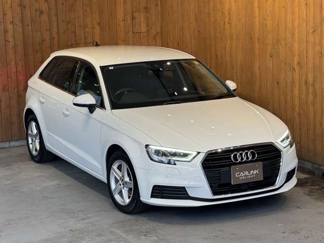 A3 スポーツバック 30 TFSI シグネチャー エディション