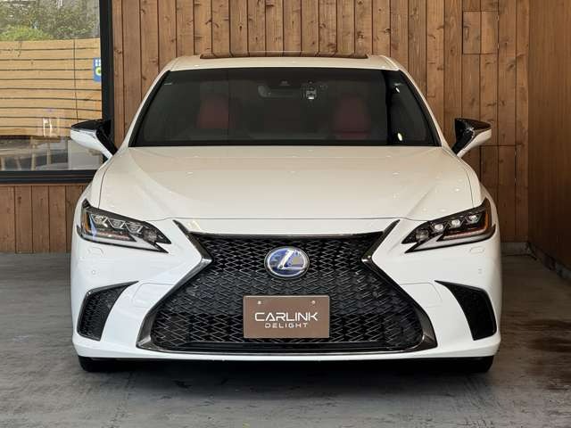 ES 300h Fスポーツ