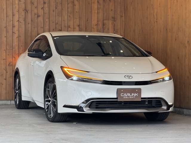 プリウス 2.0 Z E-Four
