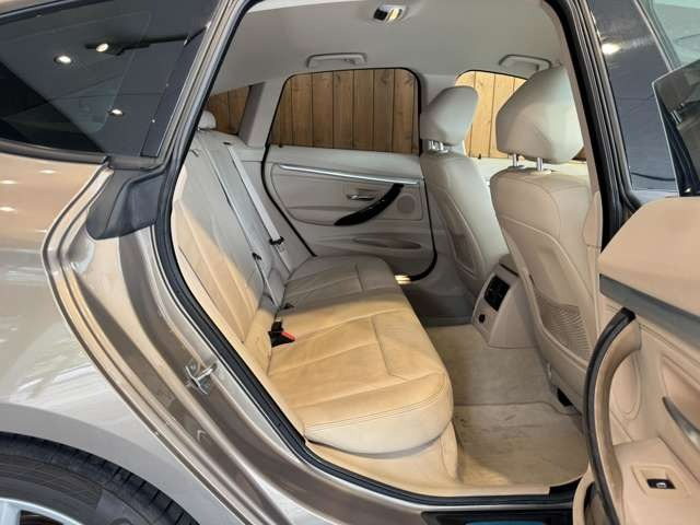3シリーズグランツーリスモ 320i モダン