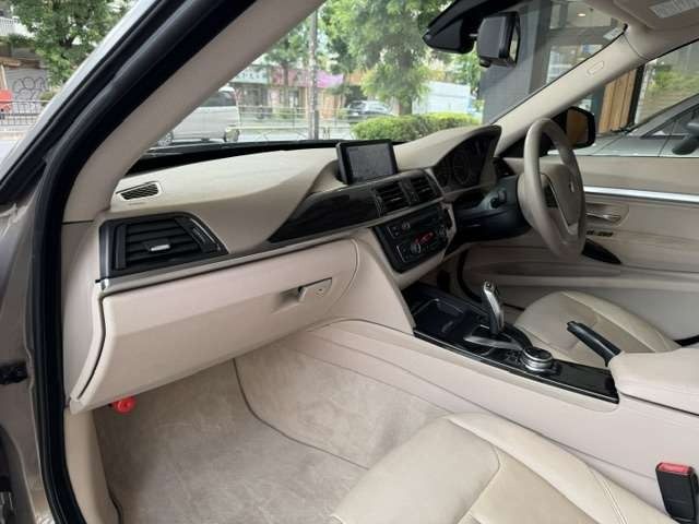 3シリーズグランツーリスモ 320i モダン