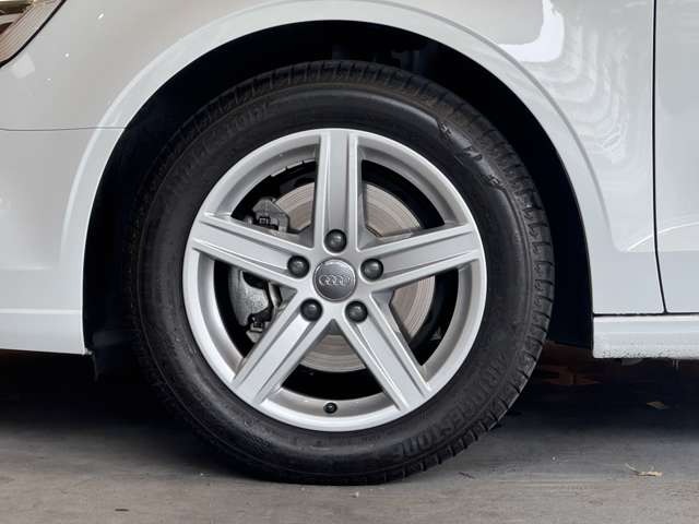 A3セダン 30 TFSI