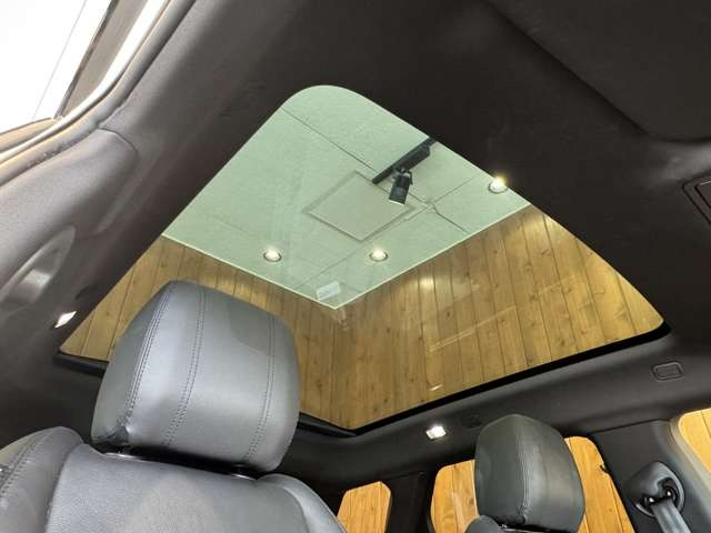 レンジローバーイヴォーク ファーストエディション 2.0L P250