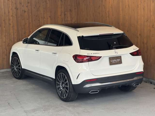 GLAクラス GLA200 d 4マチック AMGラインパッケージ