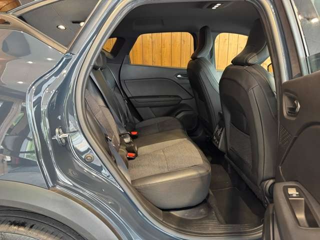 キャプチャー ブラック スタイル　150台限定車