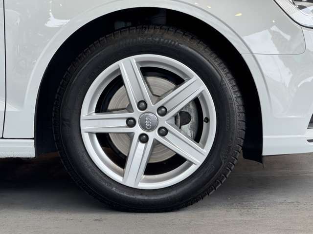 A3セダン 30 TFSI