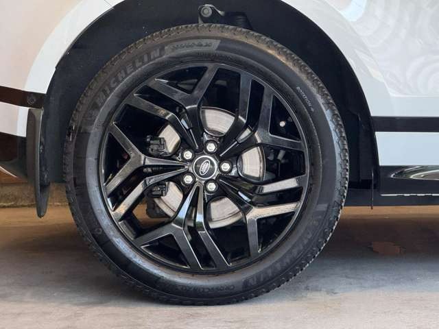 レンジローバーイヴォーク ファーストエディション 2.0L P250