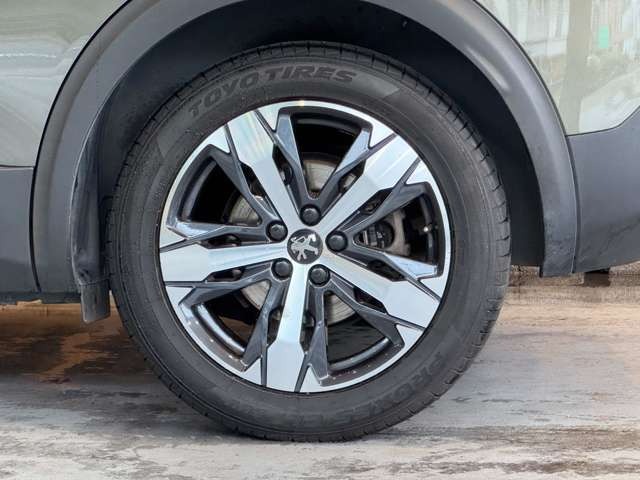 3008 GT ブルーHDi