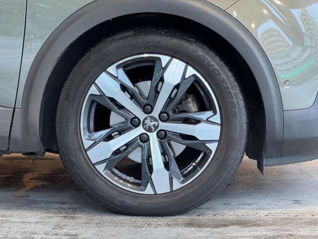 3008 GT ブルーHDi