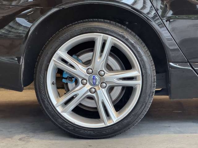 V70 T5 クラシック　ポールスターエンジニアード