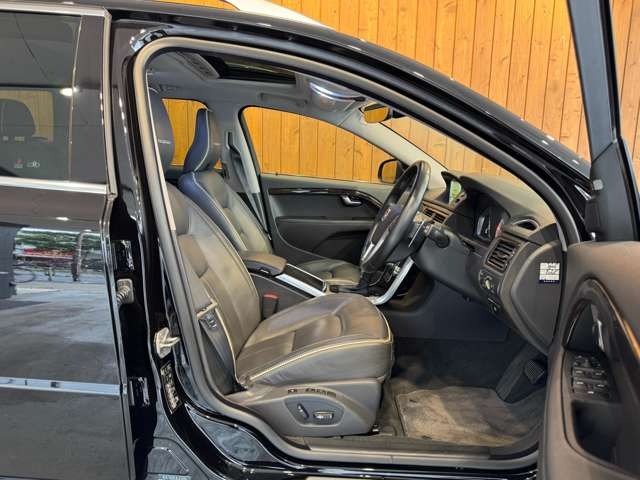 V70 T5 クラシック　ポールスターエンジニアード