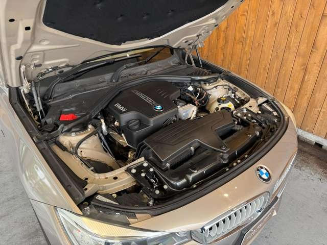 3シリーズグランツーリスモ 320i モダン