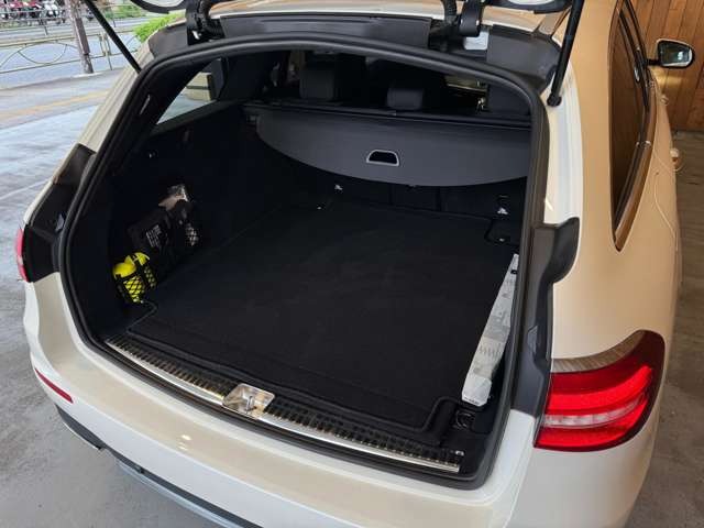Eクラスワゴン E200 アバンギャルド スポーツ