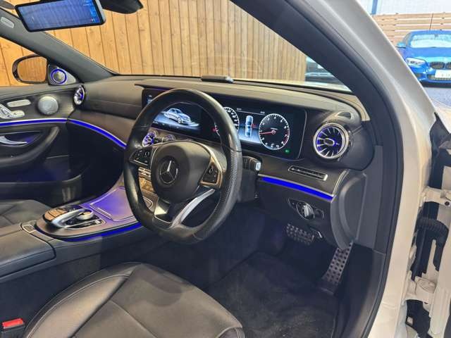 Eクラス E250 アバンギャルド スポーツ