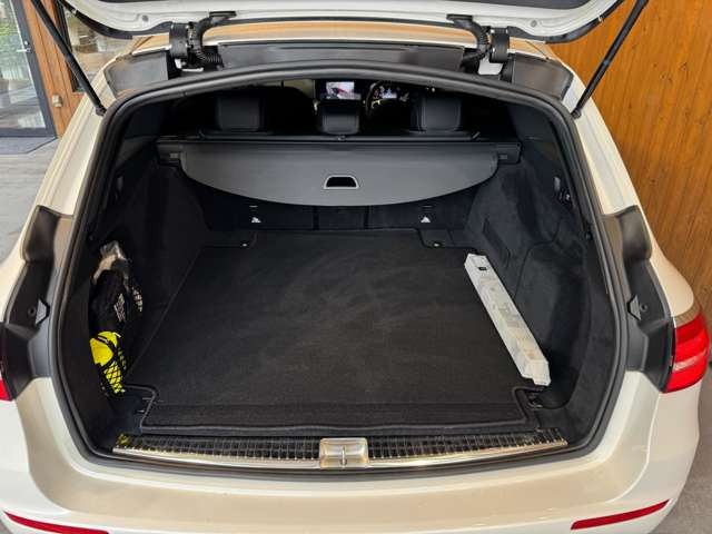 Eクラスワゴン E200 アバンギャルド スポーツ