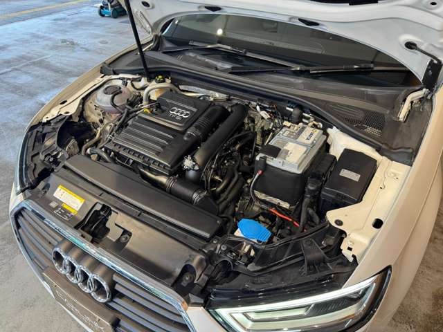 A3 スポーツバック 30 TFSI シグネチャー エディション