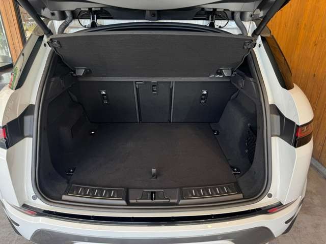 レンジローバーイヴォーク ファーストエディション 2.0L P250