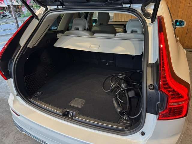 XC60 リチャージ プラグインハイブリッドT6