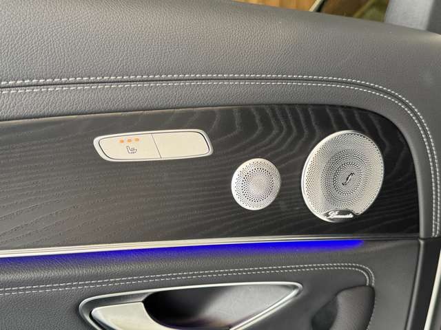 Eクラスワゴン E200 スポーツ (BSG搭載モデル)
