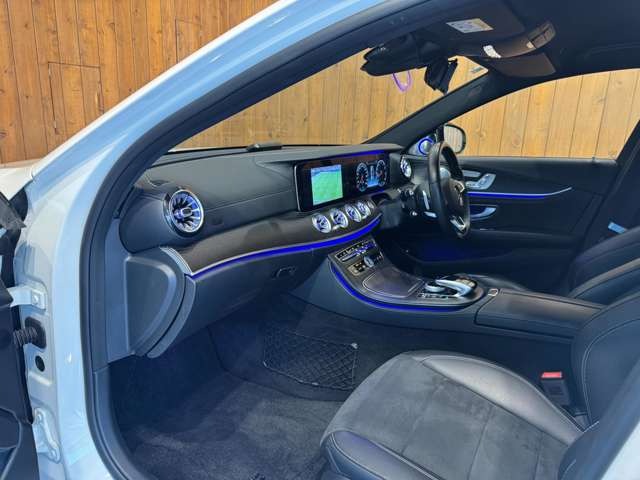 Eクラス E250 アバンギャルド スポーツ