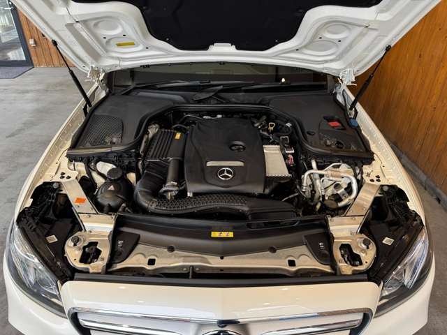 Eクラスワゴン E200 アバンギャルド スポーツ