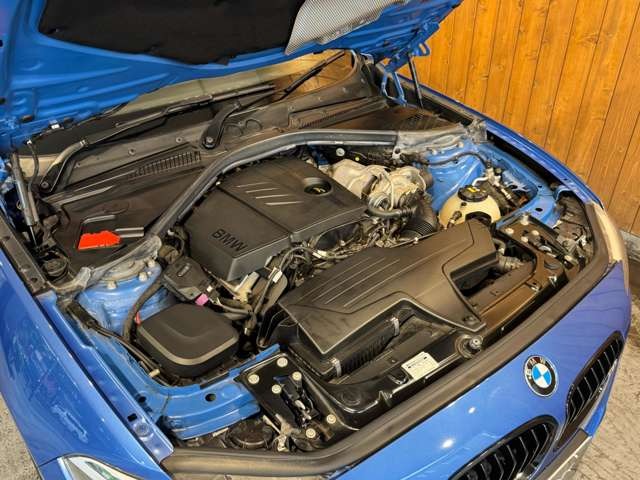 1シリーズ 120i Mスポーツ