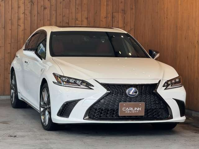 ES 300h Fスポーツ