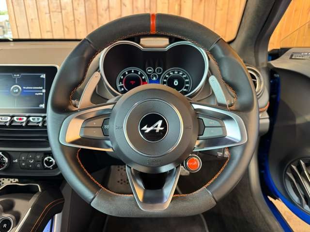 A110 S カーボンルーフ