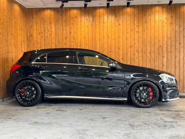 Aクラス A45 4マチック