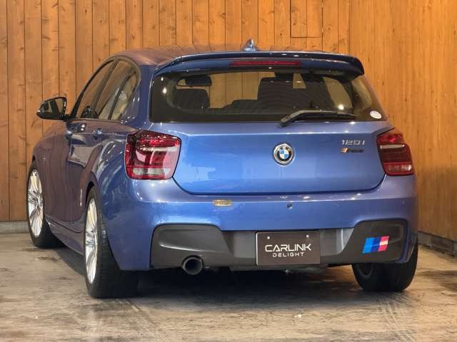 1シリーズ 120i Mスポーツ