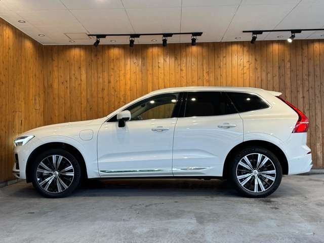 XC60 リチャージ プラグインハイブリッドT6