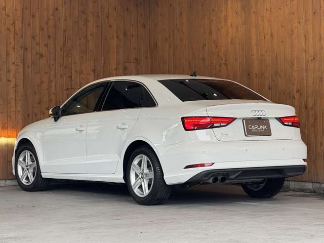 A3セダン 30 TFSI