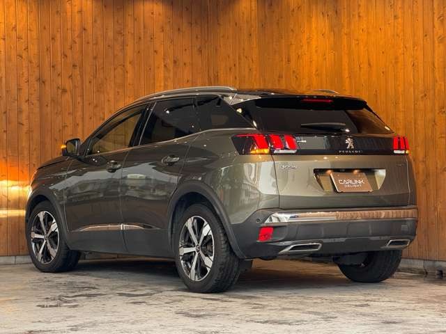 3008 GT ブルーHDi
