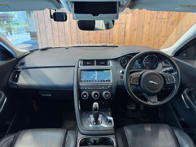 Eペイス 2.0L D180