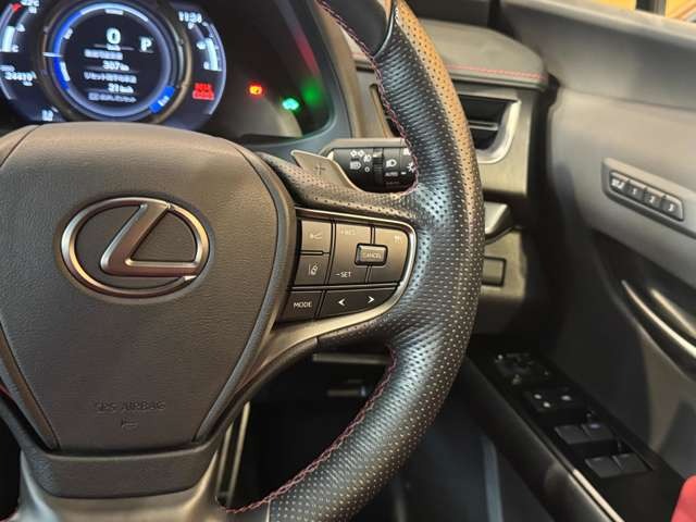 UX 250h Fスポーツ