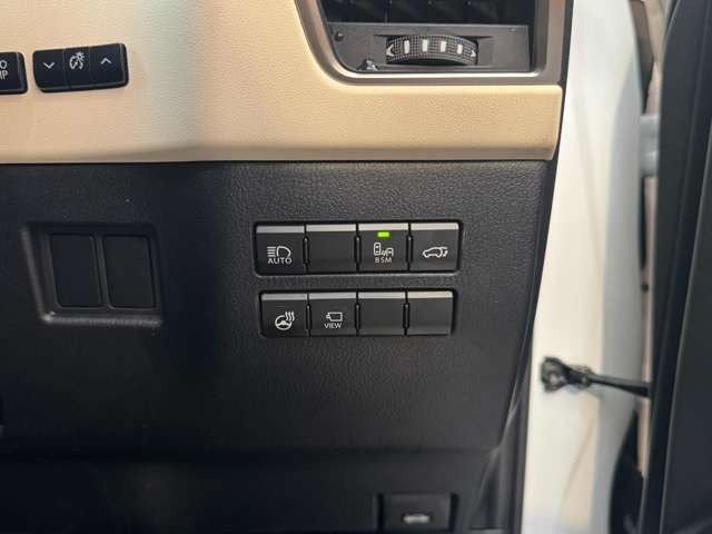 NX 300 ブラック シークエンス