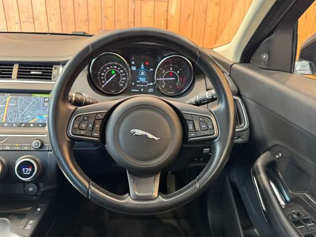 Eペイス 2.0L D180