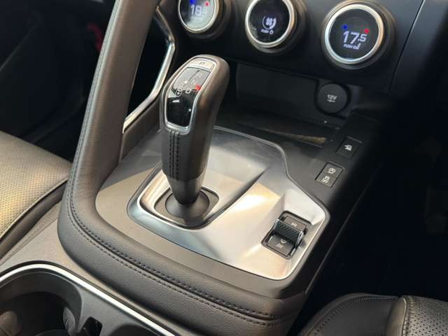 Eペイス 2.0L D180