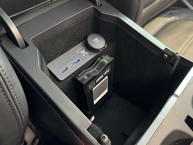 Eペイス 2.0L D180