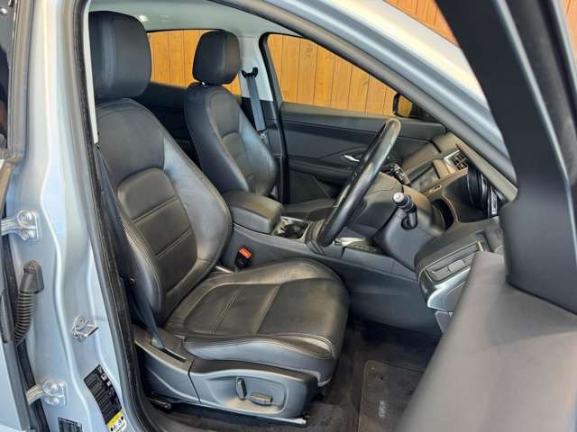 Eペイス 2.0L D180