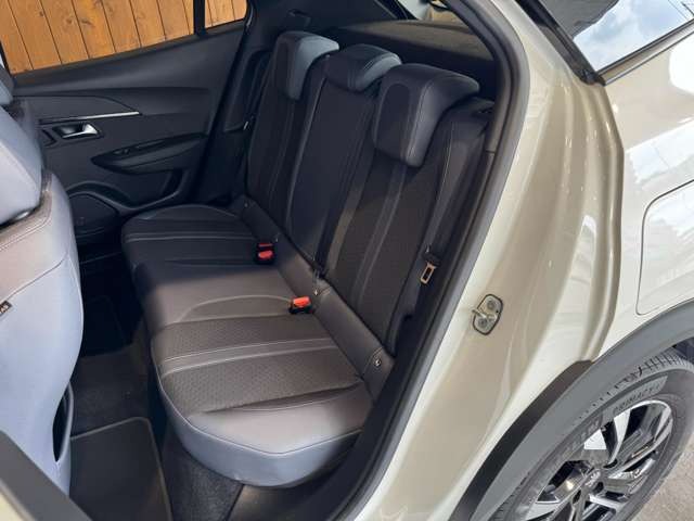 SUV 2008 アリュール